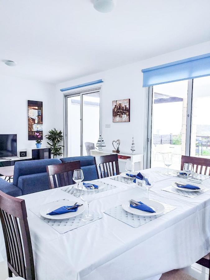 3 Bedroom Seaview Villa Direct In Coral Bay With Pool מראה חיצוני תמונה