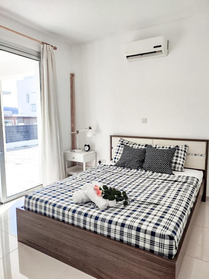 3 Bedroom Seaview Villa Direct In Coral Bay With Pool מראה חיצוני תמונה